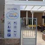 Trieste ホテル 3*