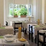 Trieste 3* セニガッリア