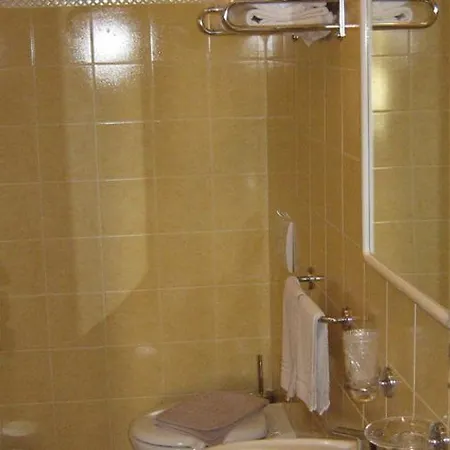 Trieste 3* 세니갈리아