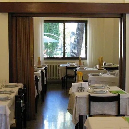 Trieste 호텔 세니갈리아